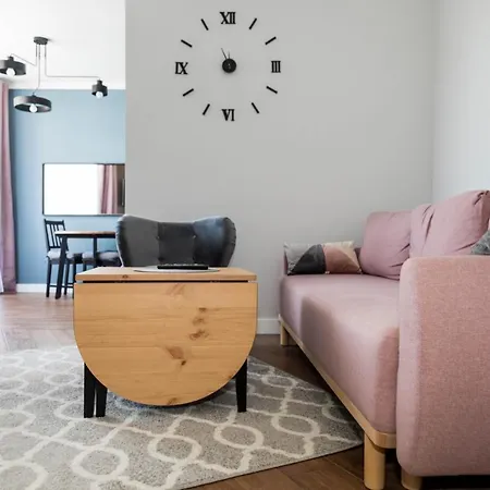Dworska Apartment *